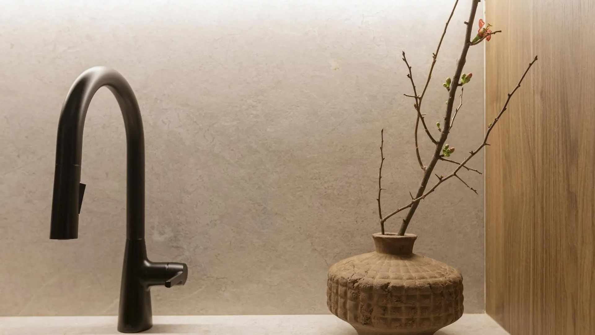 The Diagonal Sagrada By Sweett Apartment Barcelona