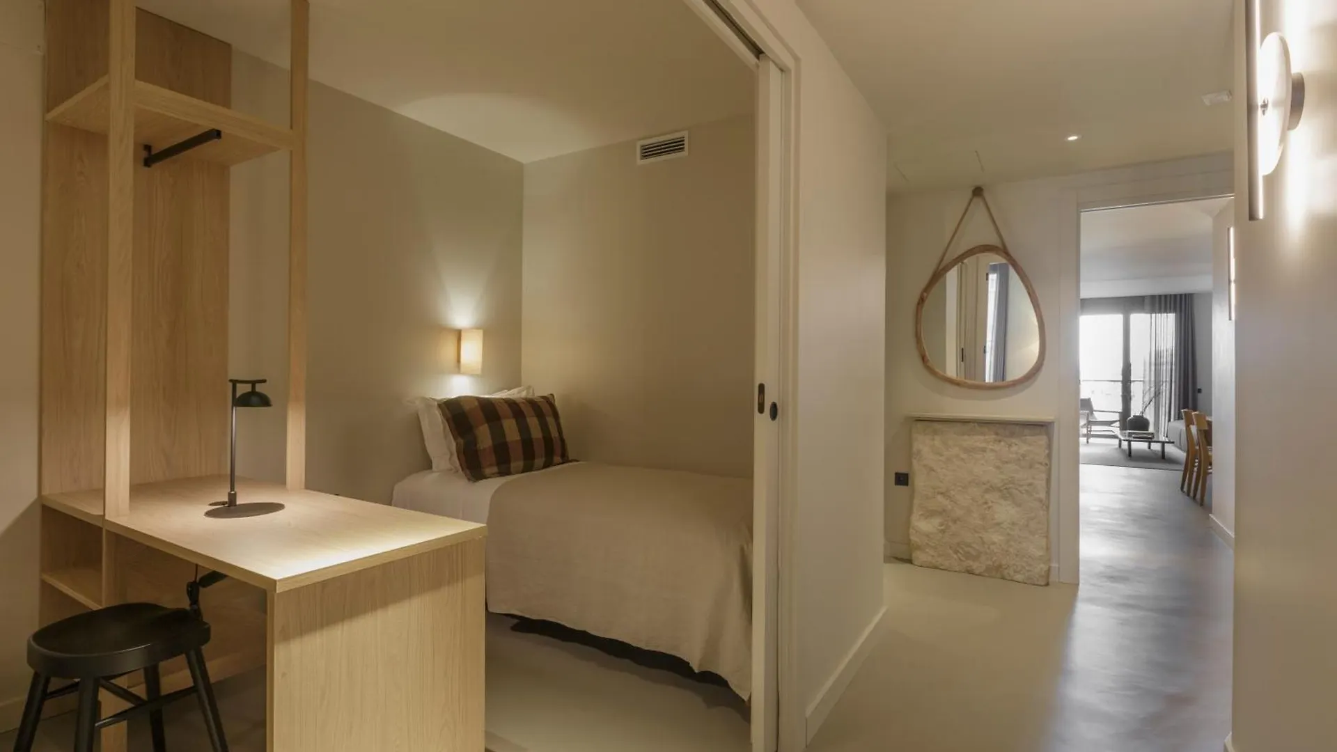 The Diagonal Sagrada By Sweett Apartment Barcelona